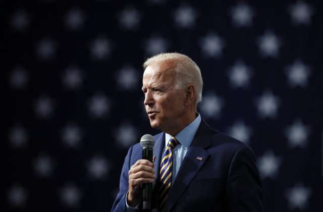 MỘT CHIẾN THẮNG CỦA BIDEN CÓ THỂ LÀM SUY YẾU ĐỒNG USD, THÚC ĐẨY TÀI SẢN MỚI NỔI