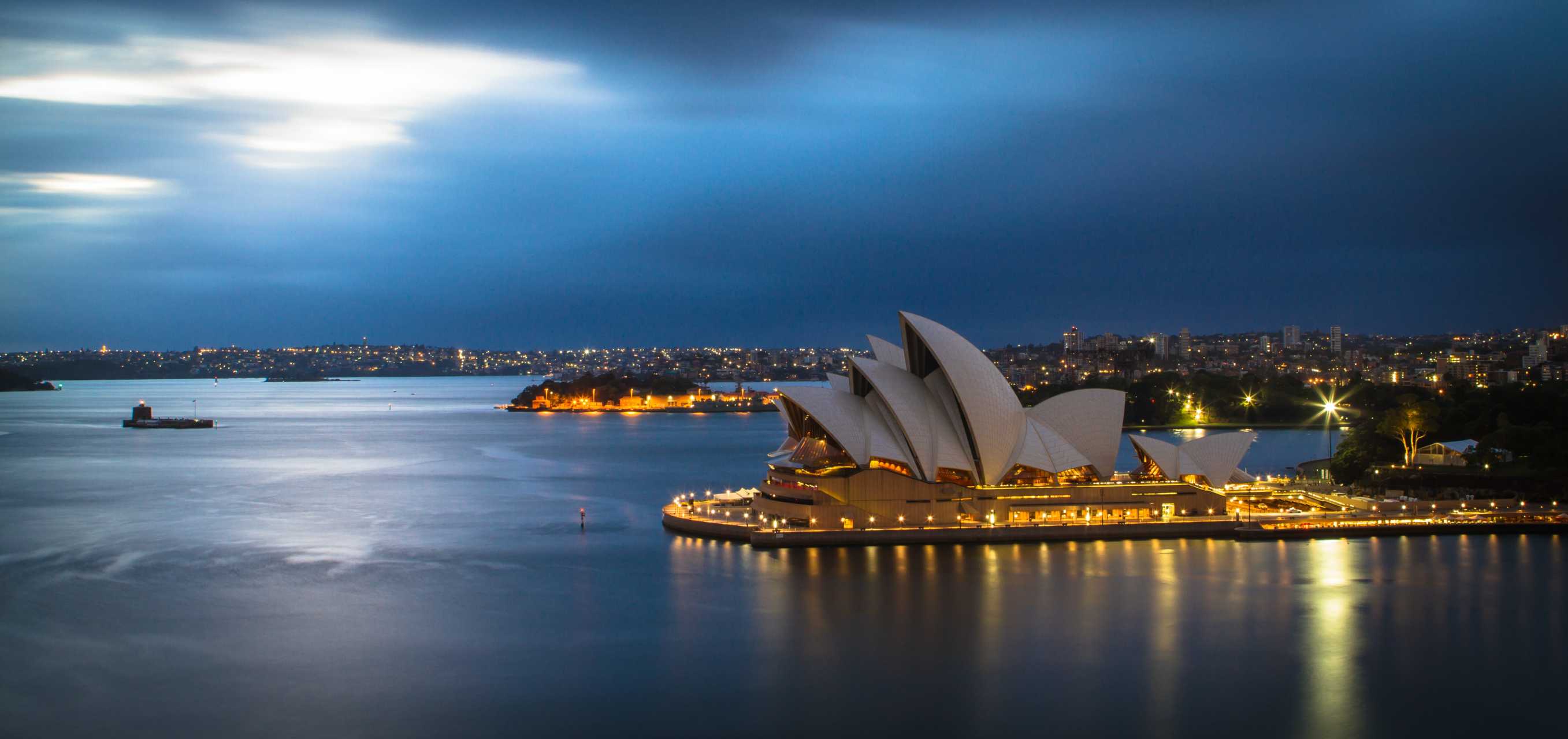 BREAKING: Australia and New Zealand Dollars Rises on Virus Vaccine Hopes