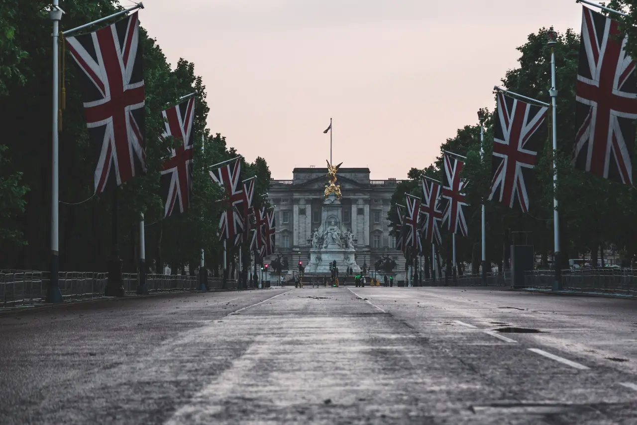 BREAKING: U.K. Economy Loses More Speed in September Before New Lockdown