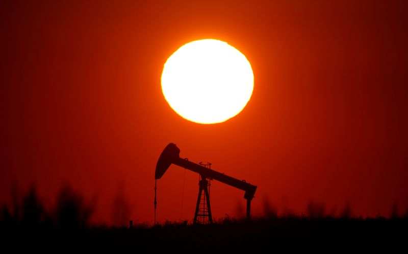 BREAKING - Oil Prices Edge Higher Ahead of OPEC+ Meeting, Vaccine Hopes