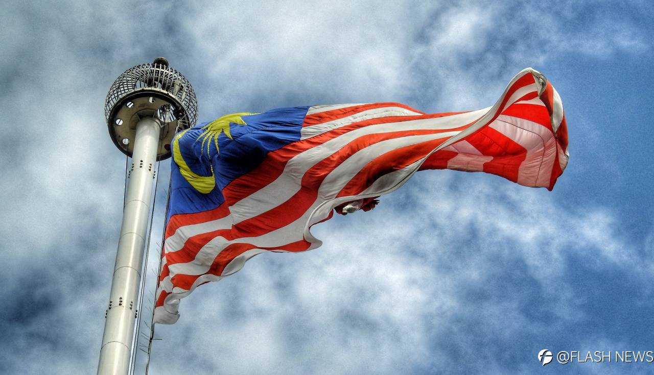 BREAKING: Malaysia's Stock Market Suffers After COVID-19 Outbreak Hits Top Glove