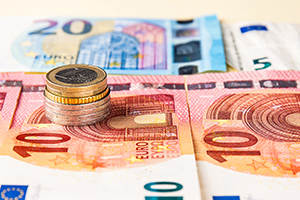 Mitsubishi UFJ: ECB sẽ kiềm chế sức mạnh của đồng EUR trong cuộc họp sắp tới