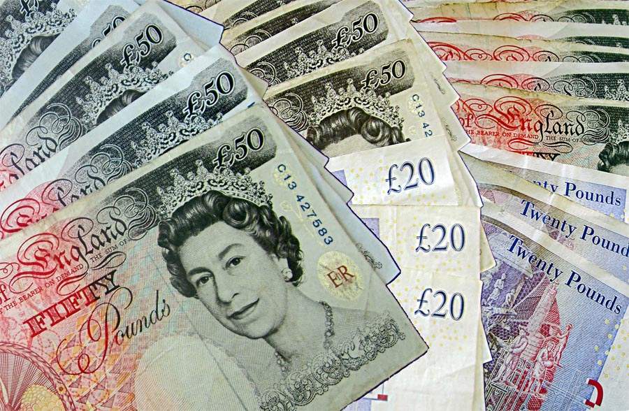 GBP/USD tăng nhẹ phiên châu Á thứ Ba nhưng vẫn vướng phải rào cản