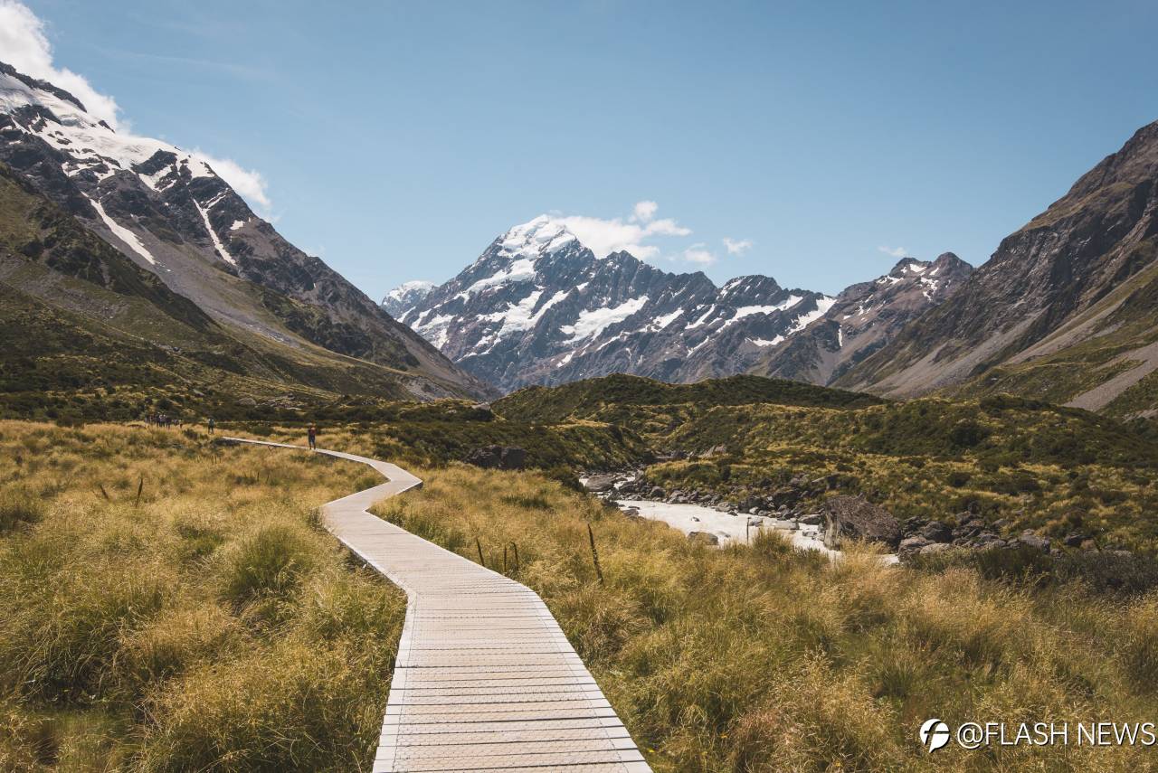 BREAKING: New Zealand Dollar Rises to 70 Cents for First Time Since 2018