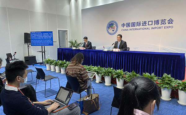 第三届进博会至今运行平稳,各参展商达成合作意向861项