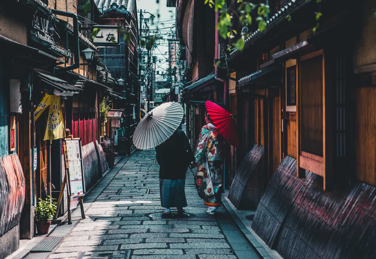BREAKING: Nikkei Flat as Profit-Taking Offsets Vaccine Optimism
