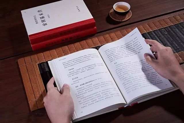 名人推崇的《曾国藩文集》，20岁可读，30岁爱读，40岁后必读