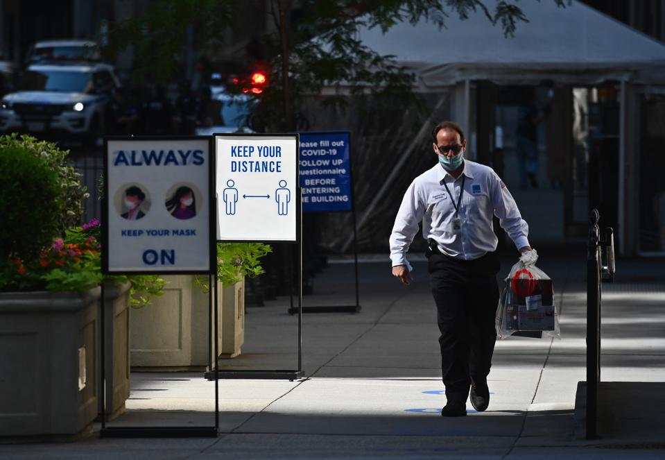 BREAKING - Dow, S&P 500 Update Record Highs as Moderna has Better COVID Vaccine