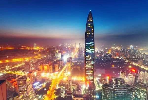 十大消费城市大洗牌:上海消费超万亿,重庆狂升至第三!深圳数据也亮了