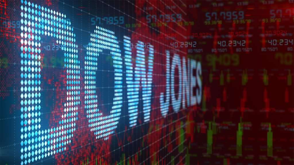 Sau tin tức vắc-xin, Dow Jones tăng gần 500 điểm và chạm đỉnh mới