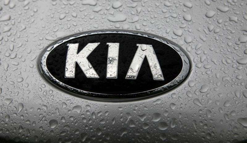Hãng Kia thu hồi 295.000 xe ở Mỹ vì rủi ro cháy nổ