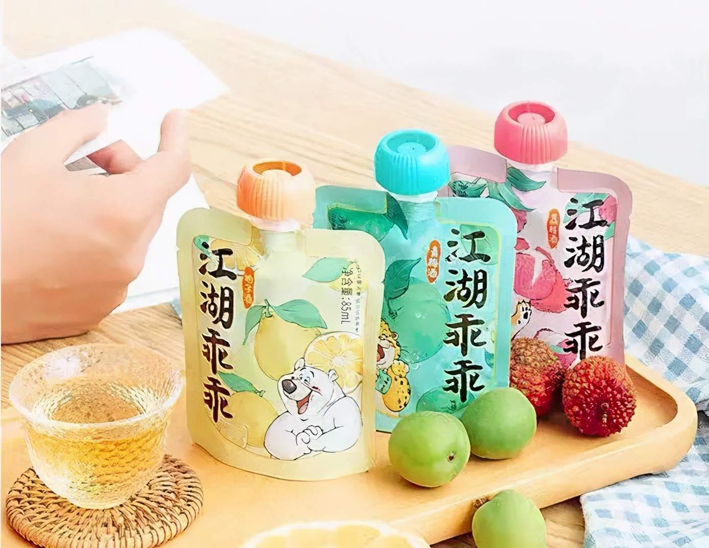 茅台、五粮液杀入果酒赛道,新品牌们还好吗?