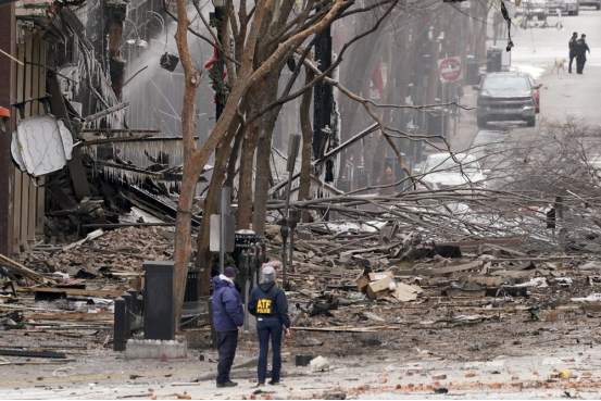 美国纳什维尔突发爆炸：闭路电视录像显示爆炸瞬间 “故意”爆炸现场附近发现“疑似”人体残骸