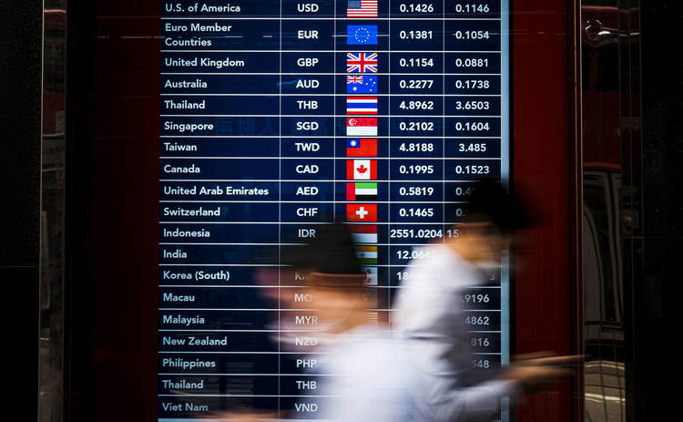 FX markets start to test sentiment data