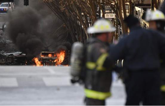 美国纳什维尔突发爆炸：闭路电视录像显示爆炸瞬间 “故意”爆炸现场附近发现“疑似”人体残骸