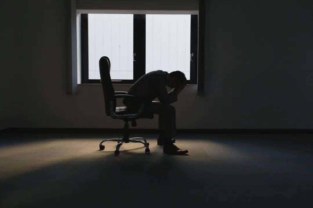 那些沉迷炒股的年轻人，现在怎么样了？