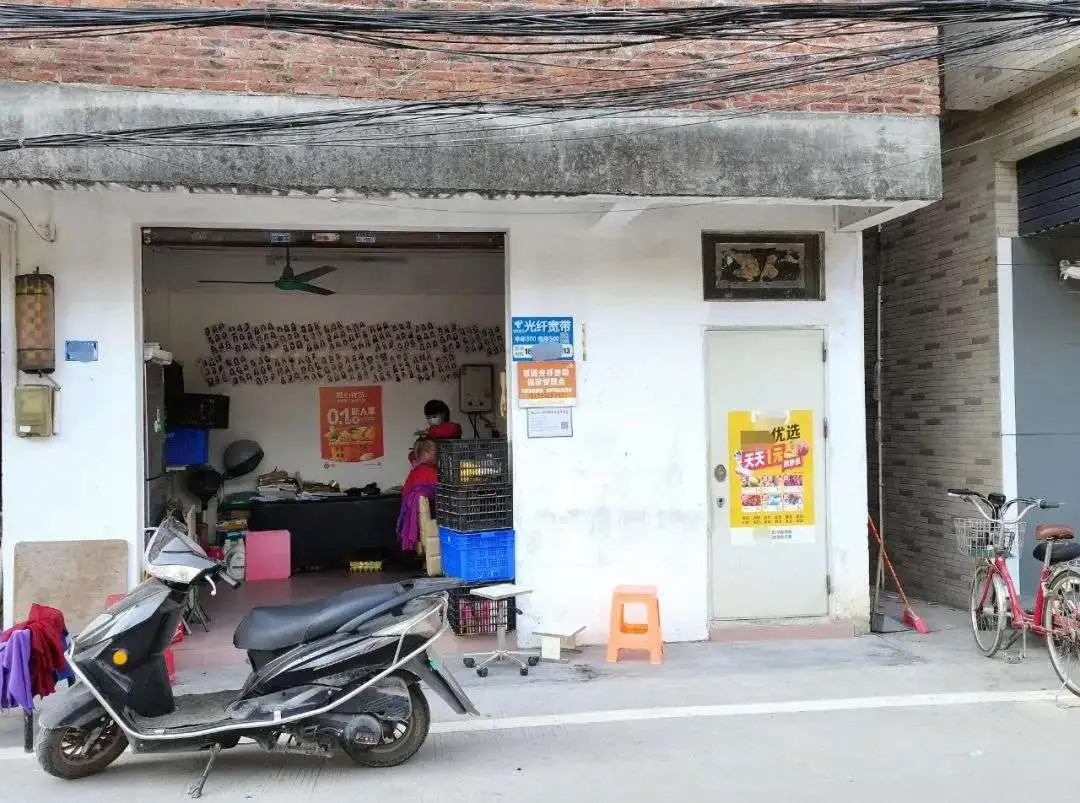 超市老板大战社区团购，谁将倒下？