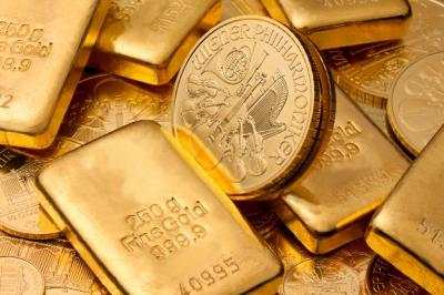Vàng thế giới giảm khi đồng USD và lợi suất trái phiếu tăng