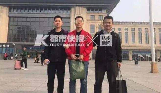 吃瓜，初中男骗财骗色多名白富美