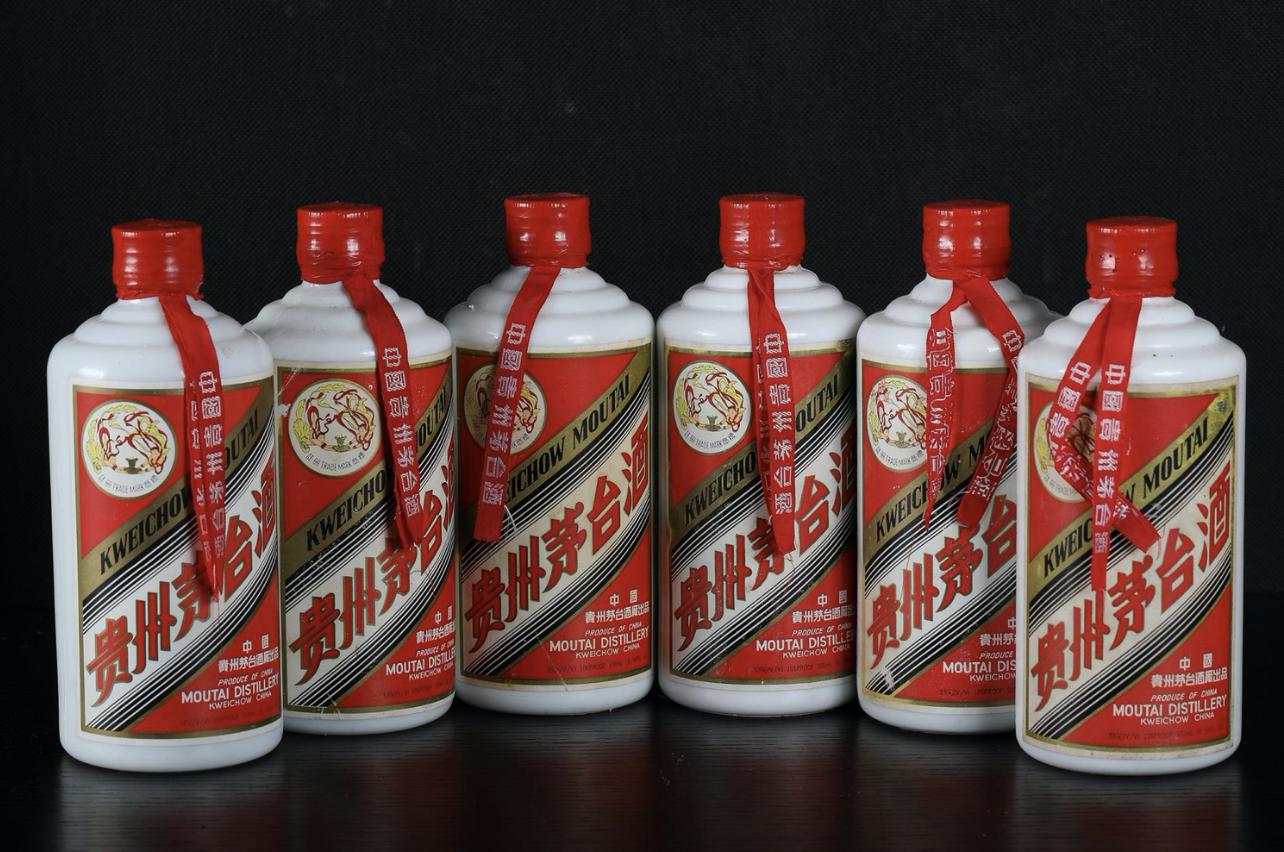 白酒集体沦陷！茅台市值三天蒸发4268亿！酱香型科技不香了？