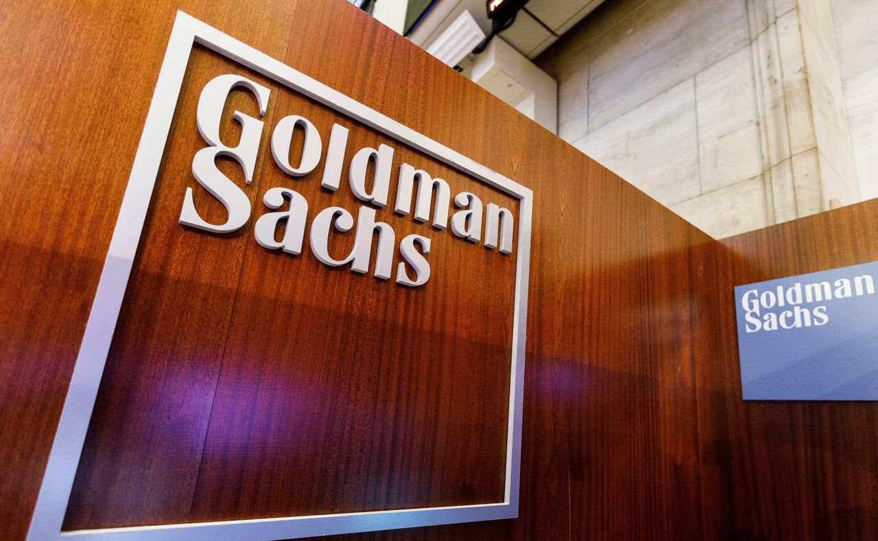 20% số tiền tiết kiệm vượt mức sẽ được chi tiêu trong năm đầu tiên - Goldman Sachs
