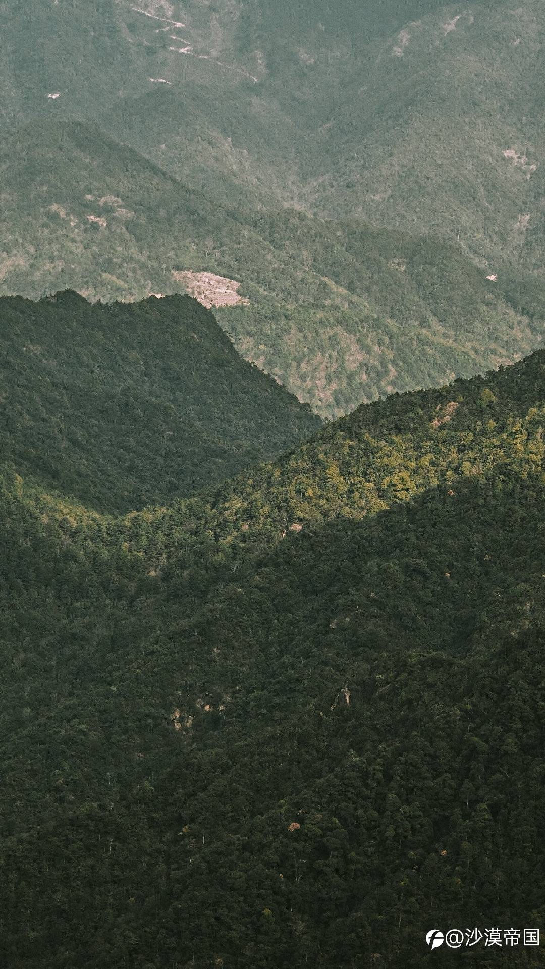 iPhone 13或取消充电口,无线充电能替代有线充电吗?