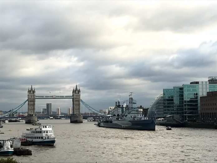 GBP/USD Turun Karena Keprihatinan Brexit dan Kuatnya USD