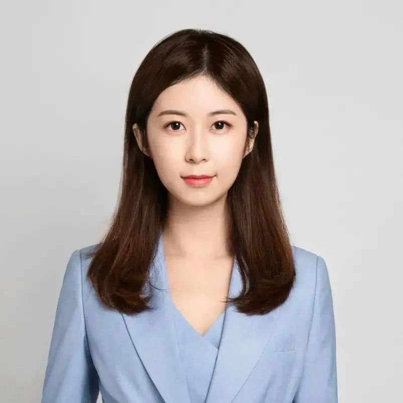 北大毕业、英国留学,90后美女基金经理梦碎:上任10天亏20%!