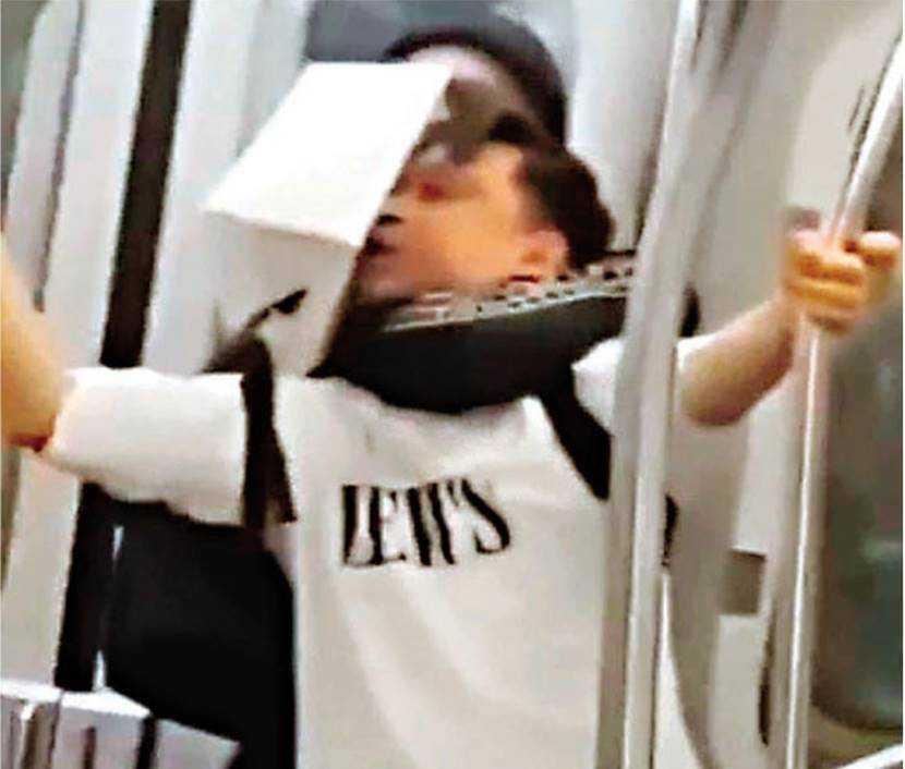 又一起亚裔被袭事件！65岁亚裔女子当街遭黑人暴打 拜登宣布新措施打击反亚裔暴力问题