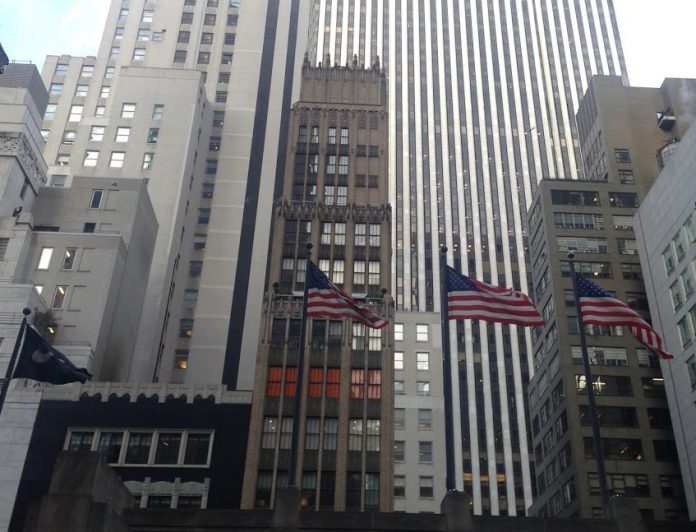 Bursa Saham Amerika Diuntungkan Data Ekonomi Optimis dan Berita Vaksinasi
