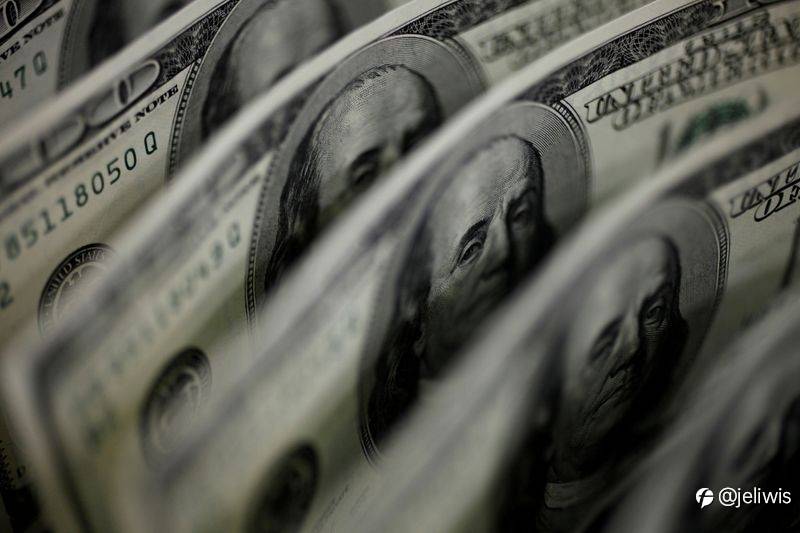 Dolar menemukan pijakan pada ekonomi AS karena euro melemah