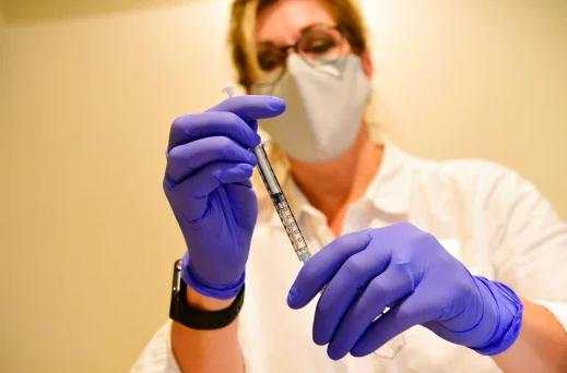 嘉树：30年国债拍卖需求强劲，强生疫苗停用！