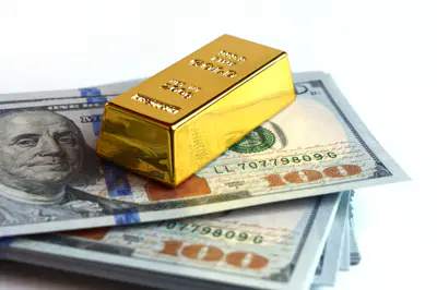 GKFXPrime:一季度美国GDP公布，金价大跌20美金，4个维度探究金价疲弱之谜