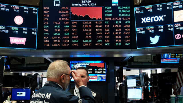 Wall Street Ditutup Melesat, Dow Jones dan S&P 500 Cetak Rekor Lagi