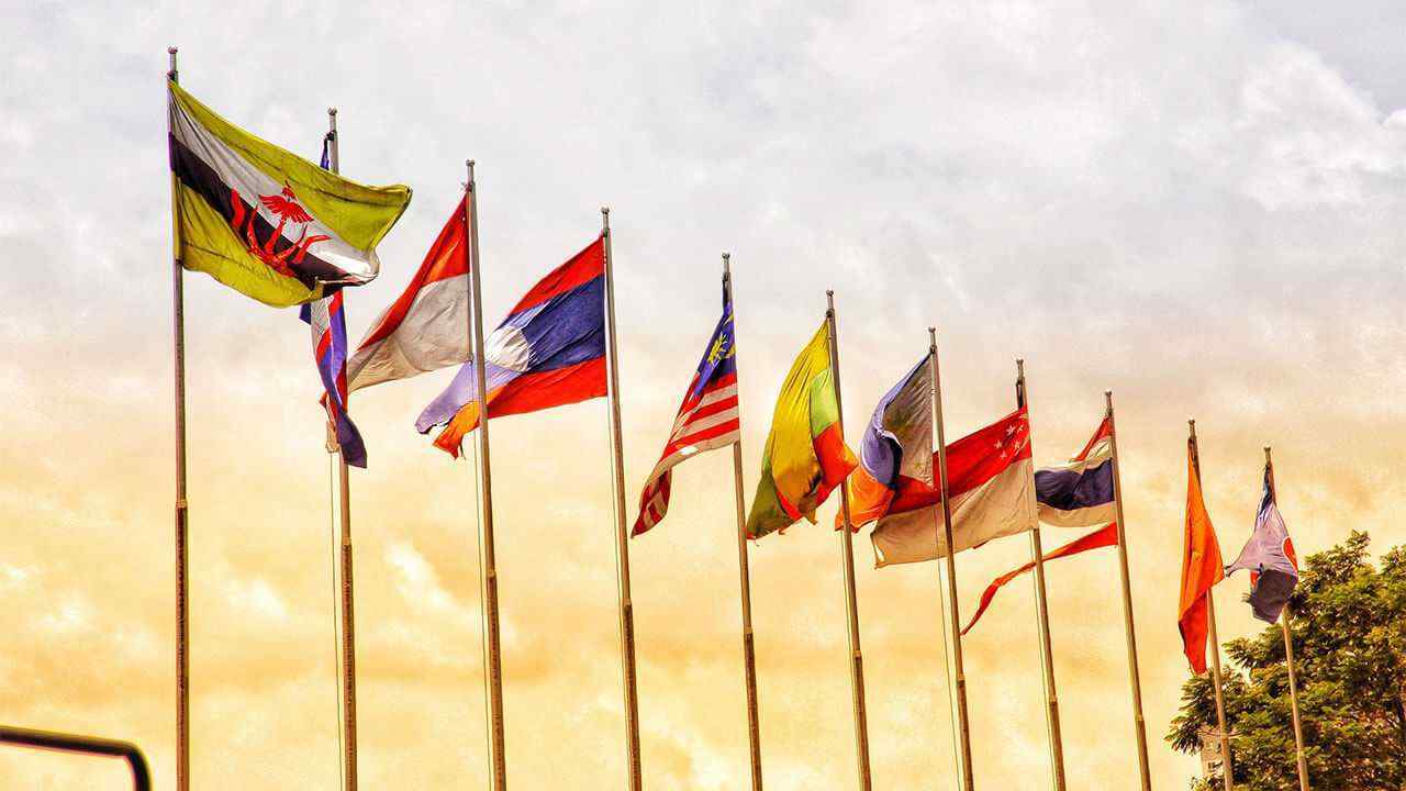 Analisis Mata Uang ASEAN Terhadap Dolar Amerika