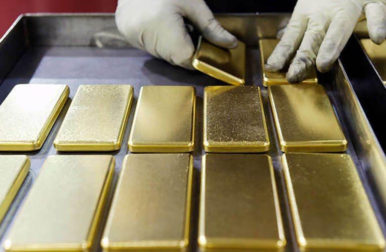 GOLD Mencoba Rebound Dari $1700 Sambil Menunggu Non Farm Payroll