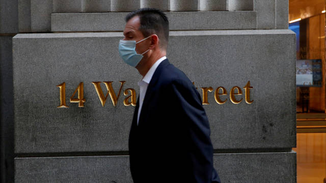 Wall Street Melesat, Meski Dibayangi Kenaikan Inflasi
