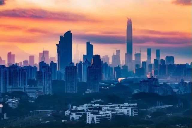 楼市持续降温，深圳首家明确上调房贷利率的银行来了……