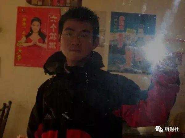 北大才子，一年赚50亿，美国人眼中的恐怖分子！