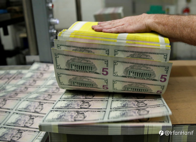 Dolar AS Stabil Meski Data Inflasi Lebih Rendah dari Ekspektasi