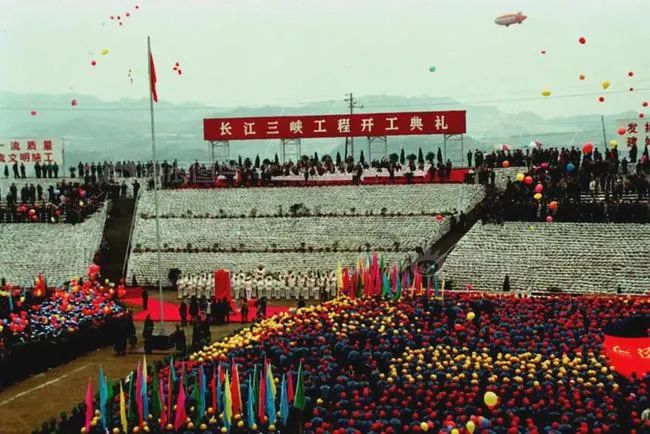 建党100周年：中国最美的一百个瞬间