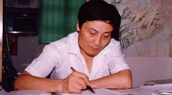 “娃哈哈牌”私募来了!76岁宗庆后拿到基金从业证书,网友:太励志了