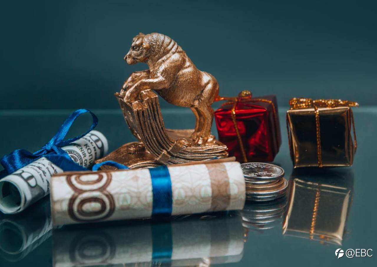金字塔顶端1%的人士对财富与投资的看法|EBC思维重塑