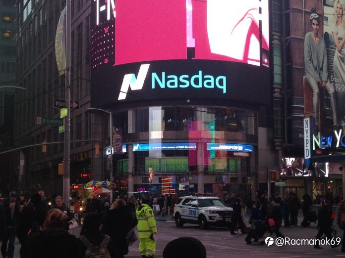 Bursa Wall Street Awal Pekan Capai Rekor, Saham Terkait Vaksin Melonjak