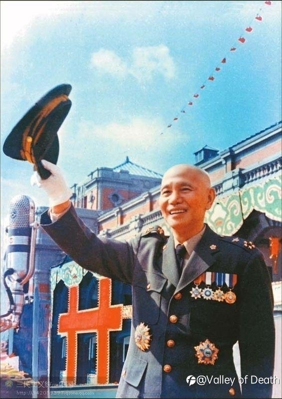 中正同志建仓代号为中华民国的期货！从此离账户爆仓越来越近！