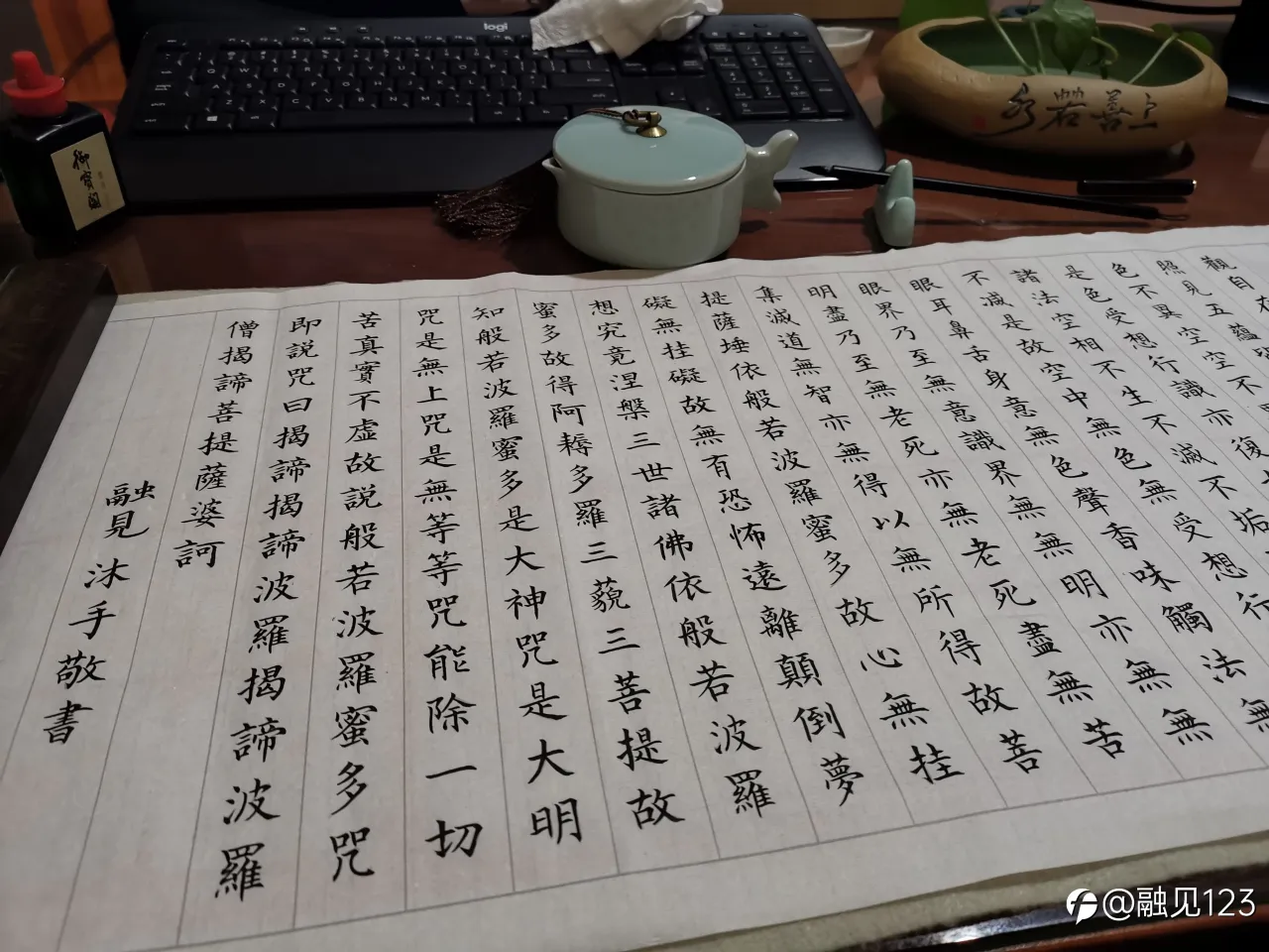 交易者要和热闹保持适当的距离