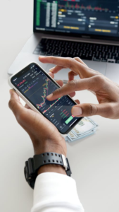 The Investor’s Dilemma—How to Predict Movements in the Forex Market