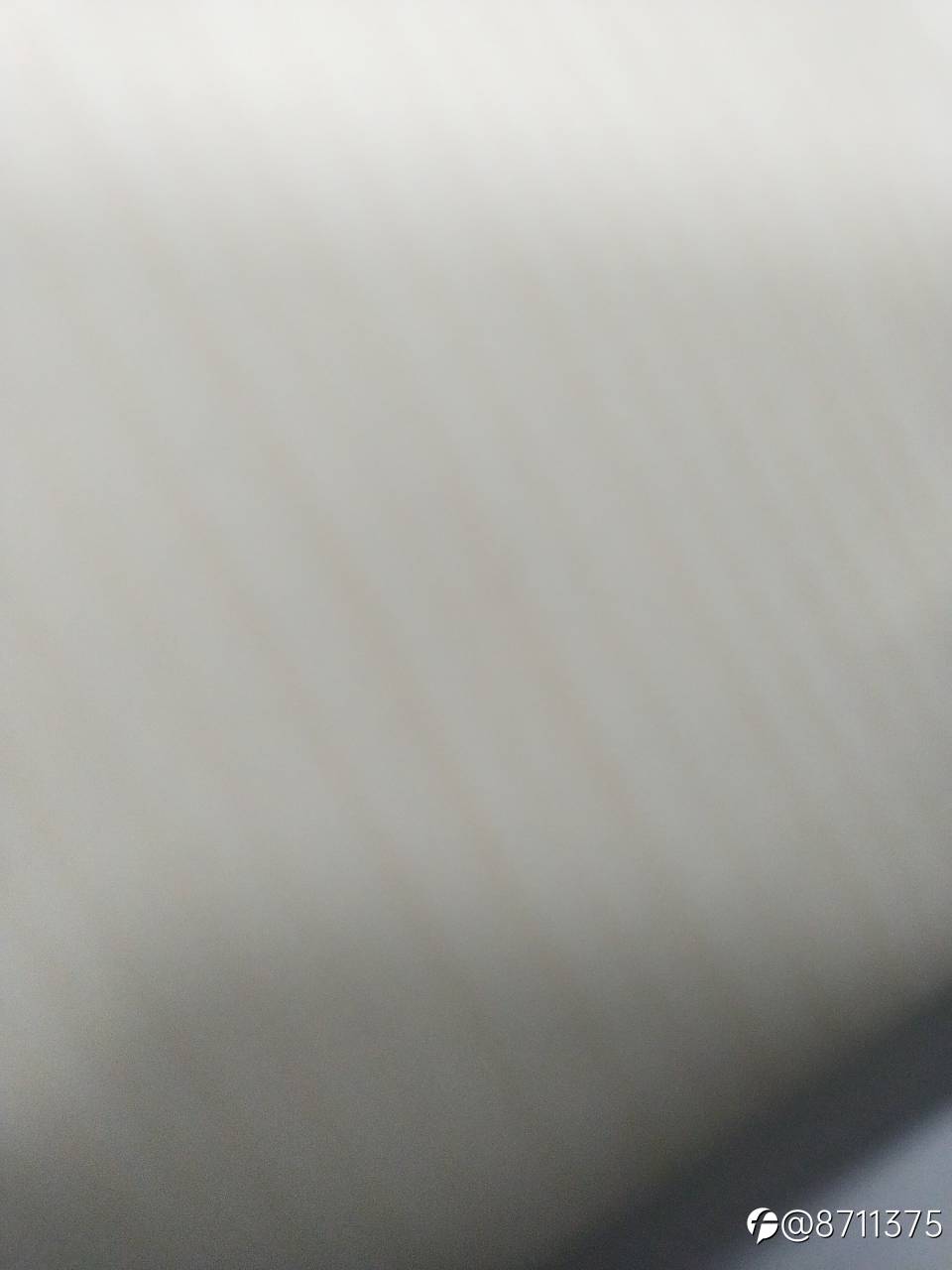 feed image