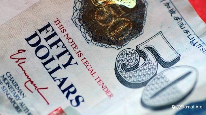 Dolar Singapura Jeblok, Ekonominya Tumbuh 6,5%