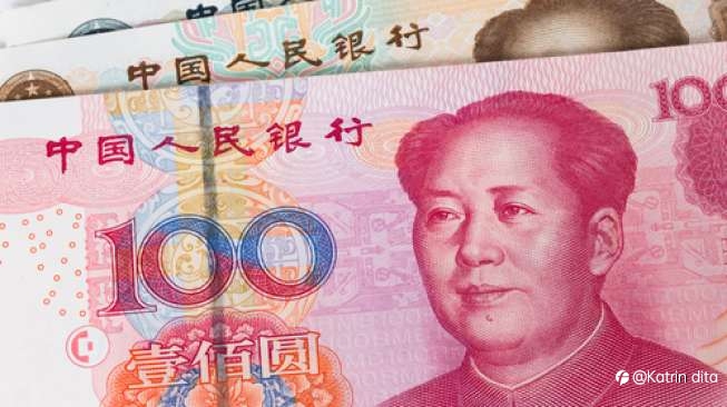Menguat Tertinggi Sejak Pertengahan 2021, Yuan Hajar Dolar AS